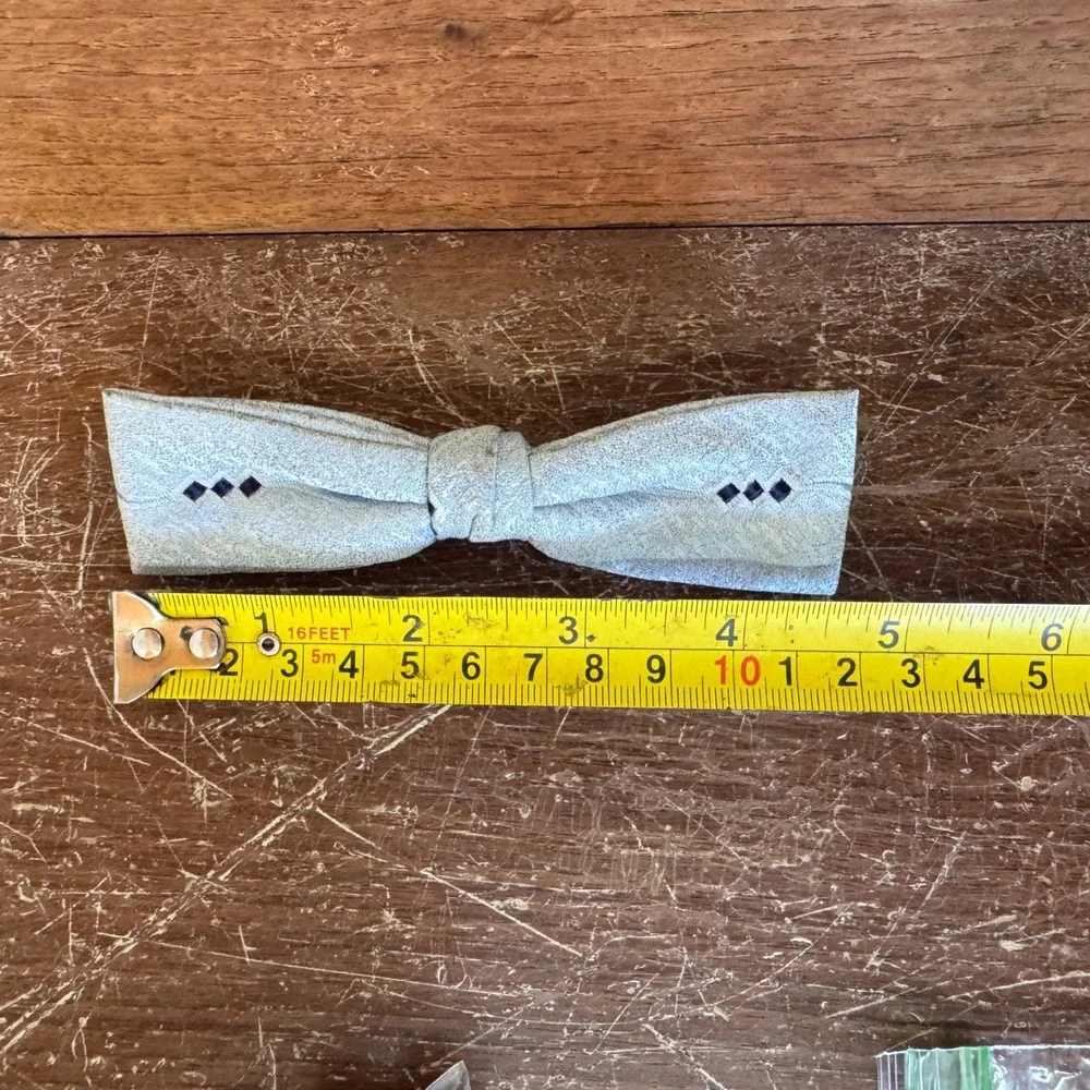 Vintage Beau Brummell Snap‎ On Bow Tie Powder Blue Diamond Pattern